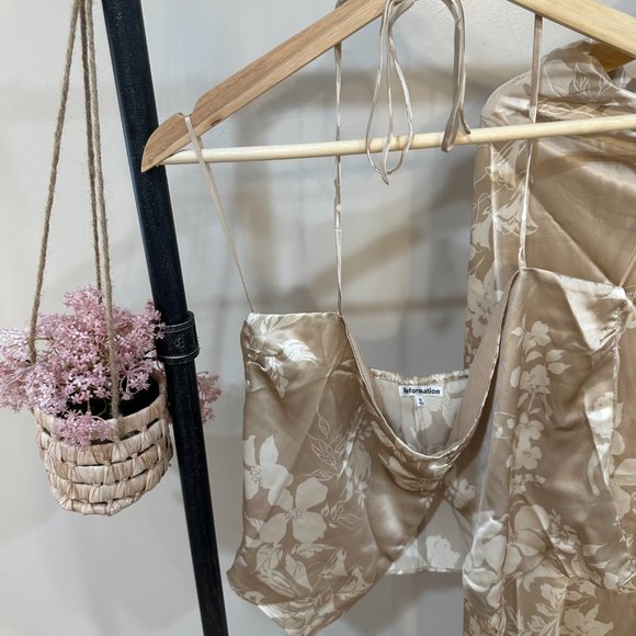 Reformation Beba 🕸Silk🕸 Two Piece | Sable 🎉SALE🎀 NEW - Picture 12 of 16